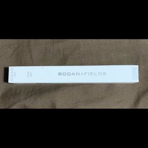 Rodan & Fields Lash Booster. New in box. Ordered too many at a time.